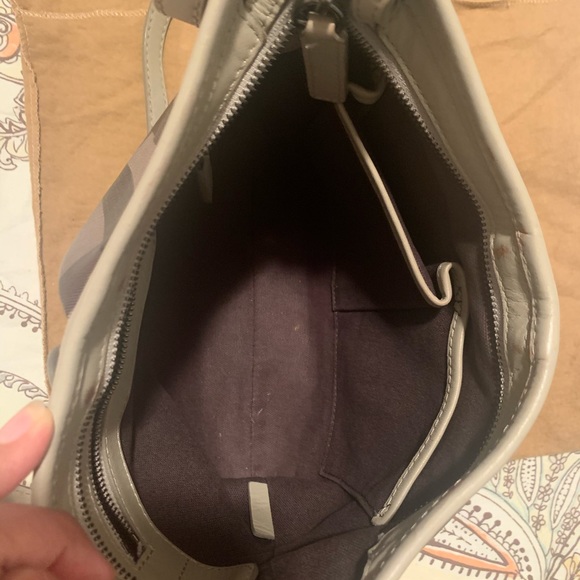 Burberry messenger bag - Picture 8 of 8